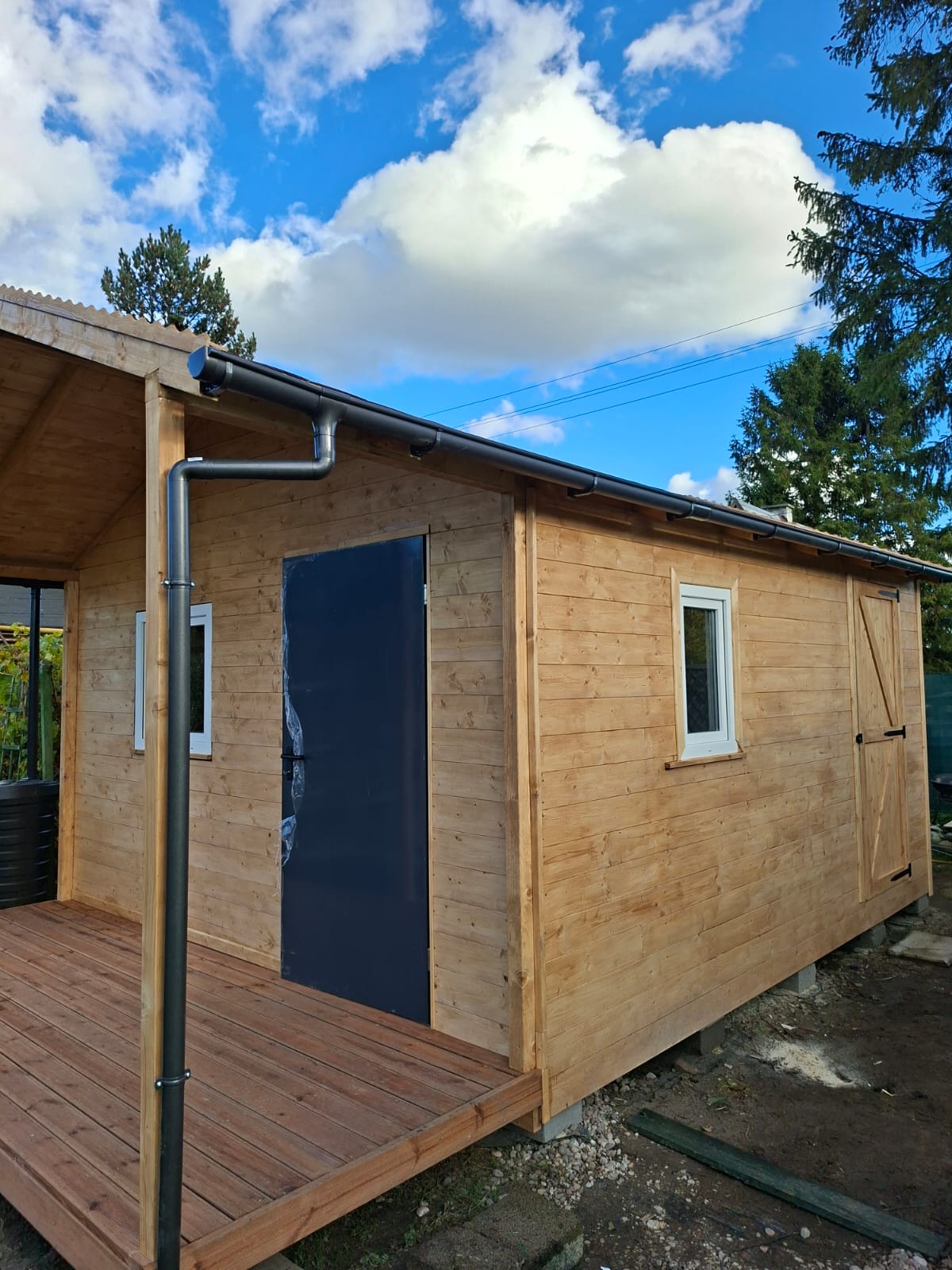 Altany ogrodowe z tarasem